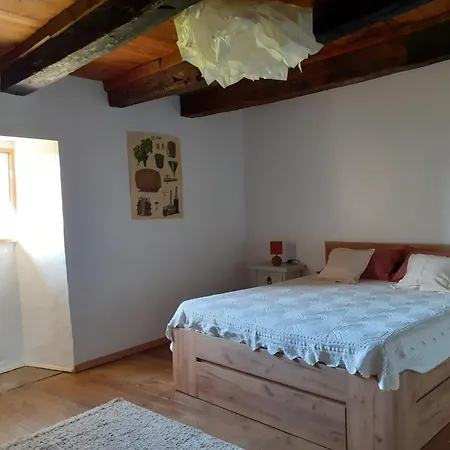 Les Cypres D'oc Maison D'hote Ou Avec Piscine, Vue Et Jardin