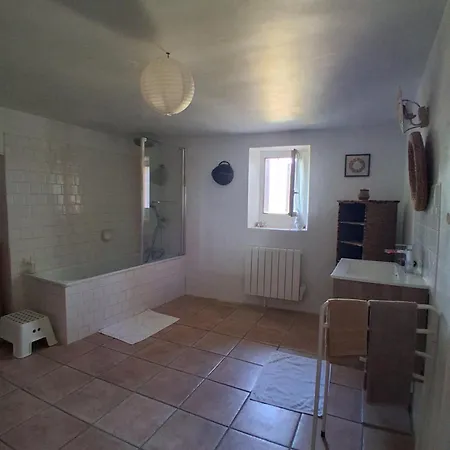 Les Cypres D'oc Maison D'hote Ou Avec Piscine, Vue Et Jardin 3*